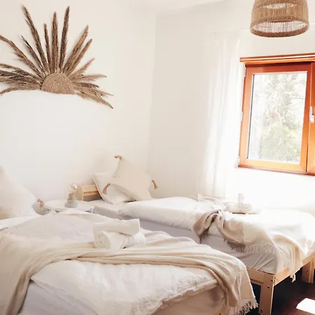 Quarto em Acomodações Particulares Retreat Center - Which-house *